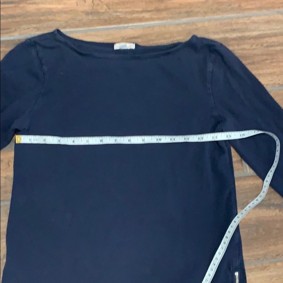 GAP Women's Small Fitted 3/4 Sleeve Shirt with Side Zippers - Picture 8 of 8